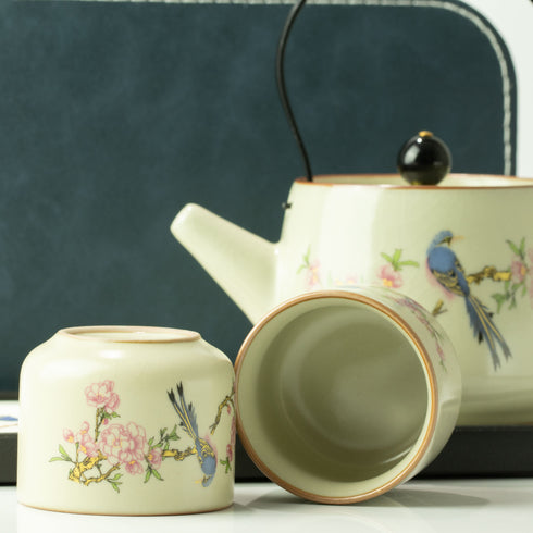 Travel Teapot Set with Two Cups - Blue Bird Qing Dynasty