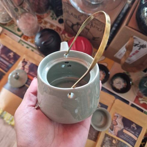 Herbal Jade Teapot Set - Pot with Two Cups